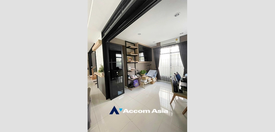 13  4 br House for rent and sale in Pattanakarn ,Bangkok  at The Palm Pattanakarn AA34706