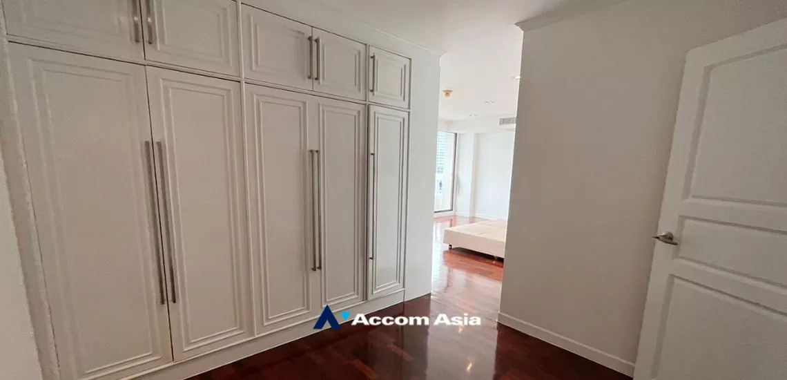 12  4 br Apartment for rent and sale in Sukhumvit ,Bangkok BTS Asok - MRT Sukhumvit at Homely Atmosphere AA34719