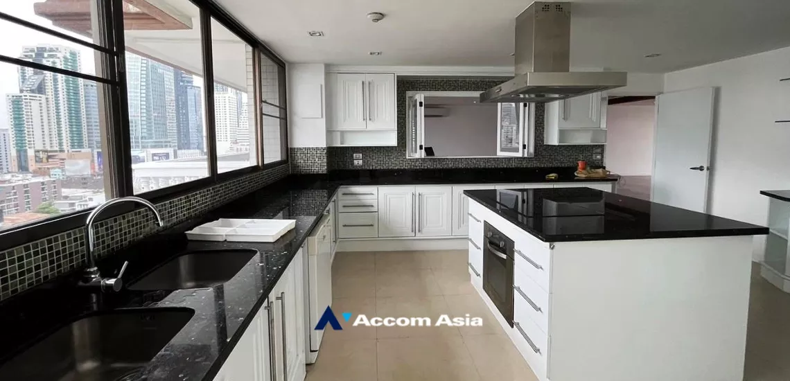 5  4 br Apartment For Rent in Sukhumvit ,Bangkok BTS Asok - MRT Sukhumvit at Homely Atmosphere AA34719