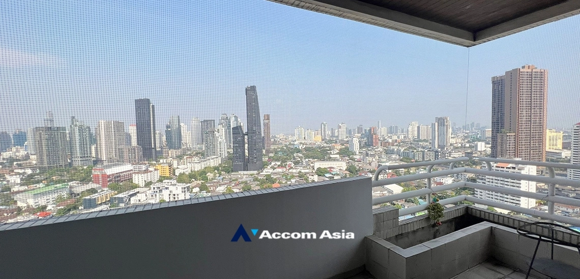 32  3 br Condominium For Rent in Sukhumvit ,Bangkok BTS Phrom Phong at Ruamsuk Condominium 24893
