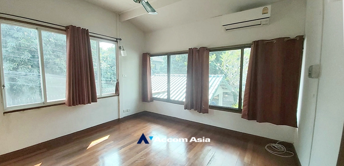 9  5 br House for rent and sale in Sukhumvit ,Bangkok BTS Thong Lo AA34724