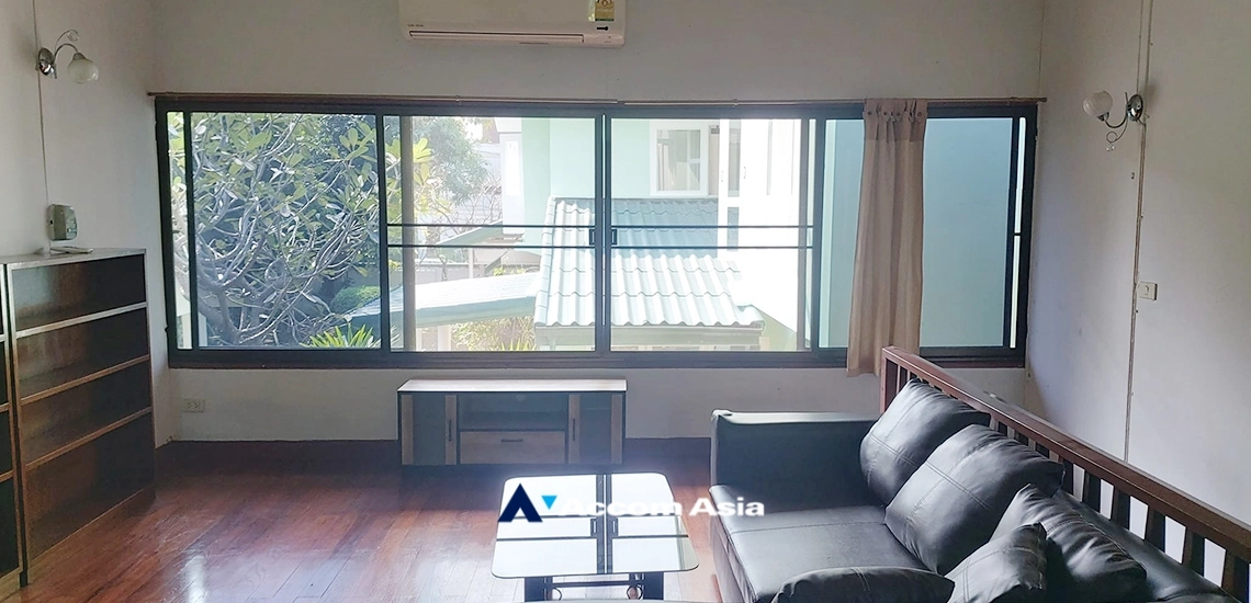4  5 br House for rent and sale in Sukhumvit ,Bangkok BTS Thong Lo AA34724