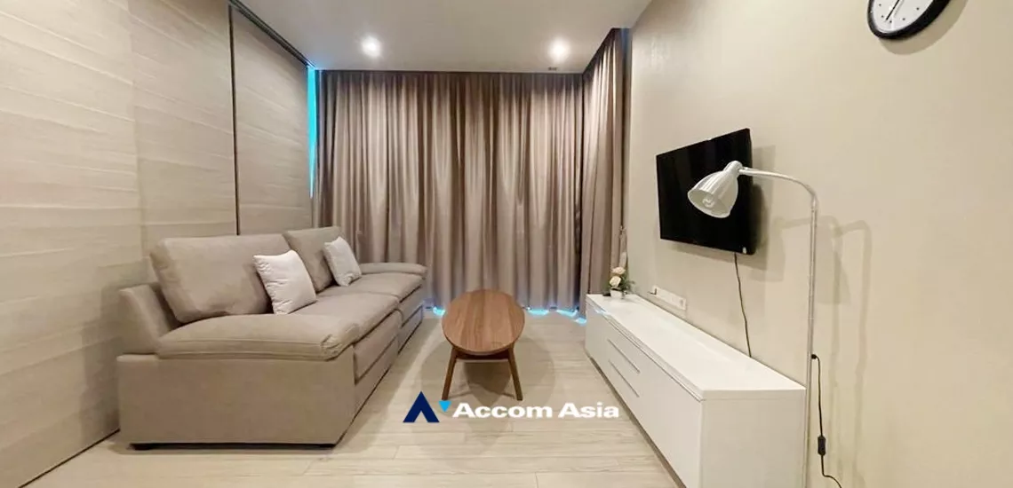  2  1 br Condominium For Rent in Sukhumvit ,Bangkok BTS Asok at The Room Sukhumvit 21 AA34725