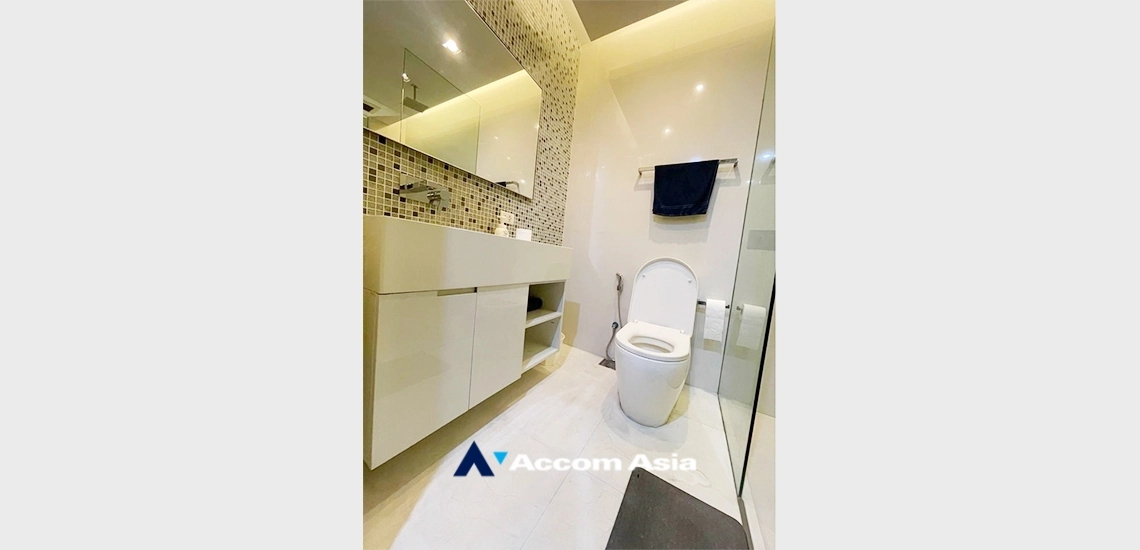 8  1 br Condominium For Rent in Sukhumvit ,Bangkok BTS Asok at The Room Sukhumvit 21 AA34725