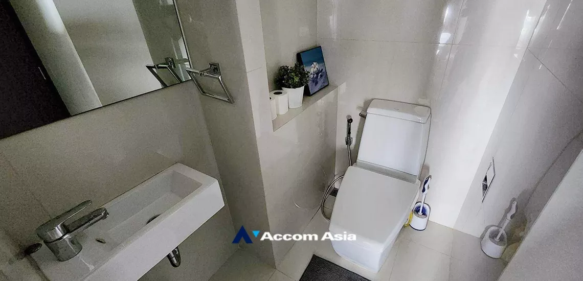 11  1 br Condominium For Rent in Sukhumvit ,Bangkok BTS Phra khanong at Rhythm Sukhumvit 44/1   AA34733