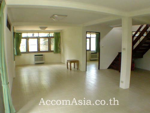 6  3 br House For Rent in Sukhumvit ,Bangkok MRT Khlong Toei 94895