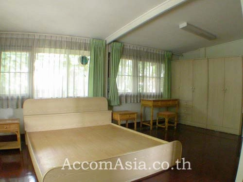 8  3 br House For Rent in Sukhumvit ,Bangkok MRT Khlong Toei 94895