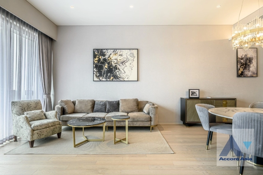 unitLuxury condo with a spacious balcony & unobstructed city views. ( AA34749 )