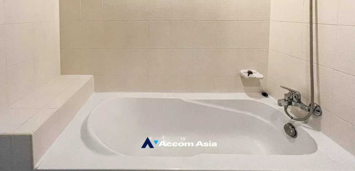 10  3 br Condominium For Rent in Sathorn ,Bangkok BRT Wat Dan at Lumpini Place Narathiwas - Chaopraya AA34758
