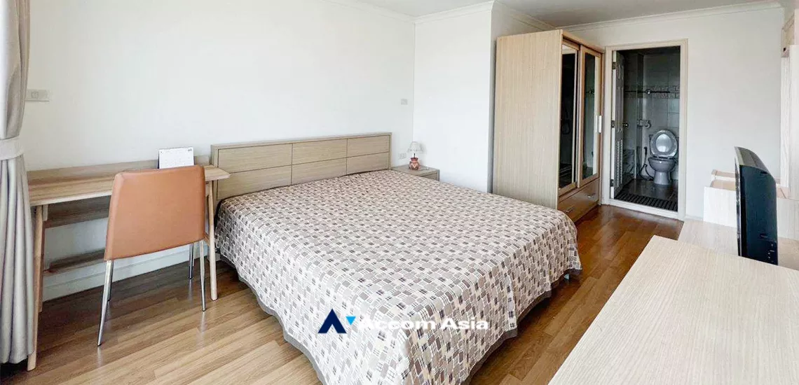 6  3 br Condominium For Rent in Sathorn ,Bangkok BRT Wat Dan at Lumpini Place Narathiwas - Chaopraya AA34758
