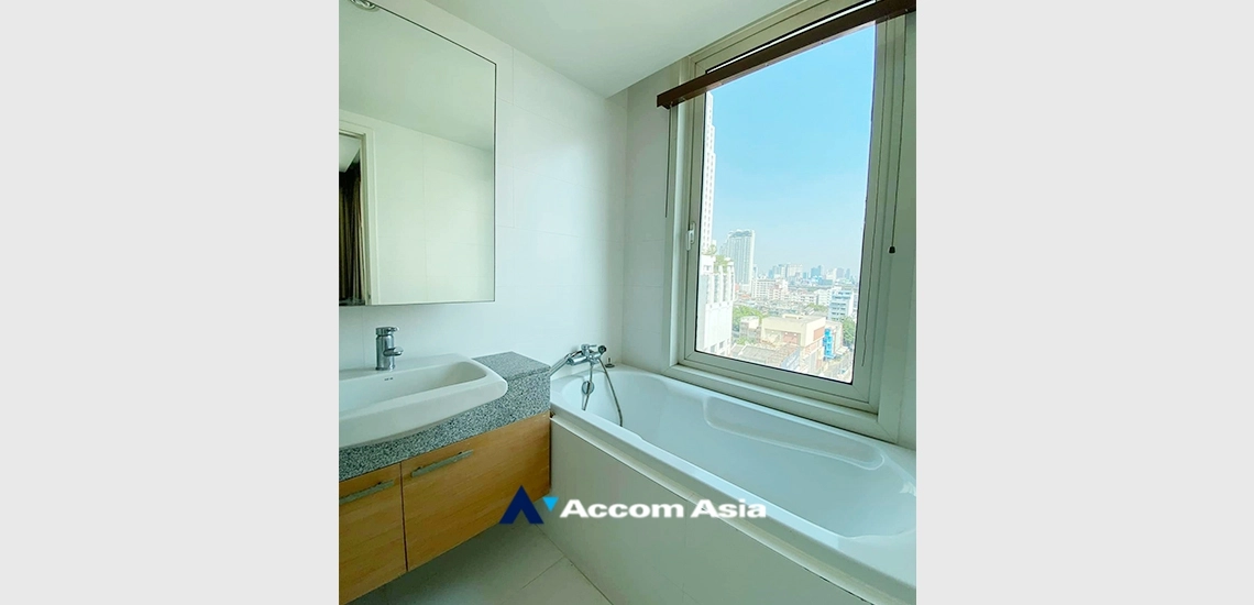 9  2 br Condominium For Sale in New Phetchaburi ,Bangkok BTS Chitlom at Manhattan Chidlom AA34760