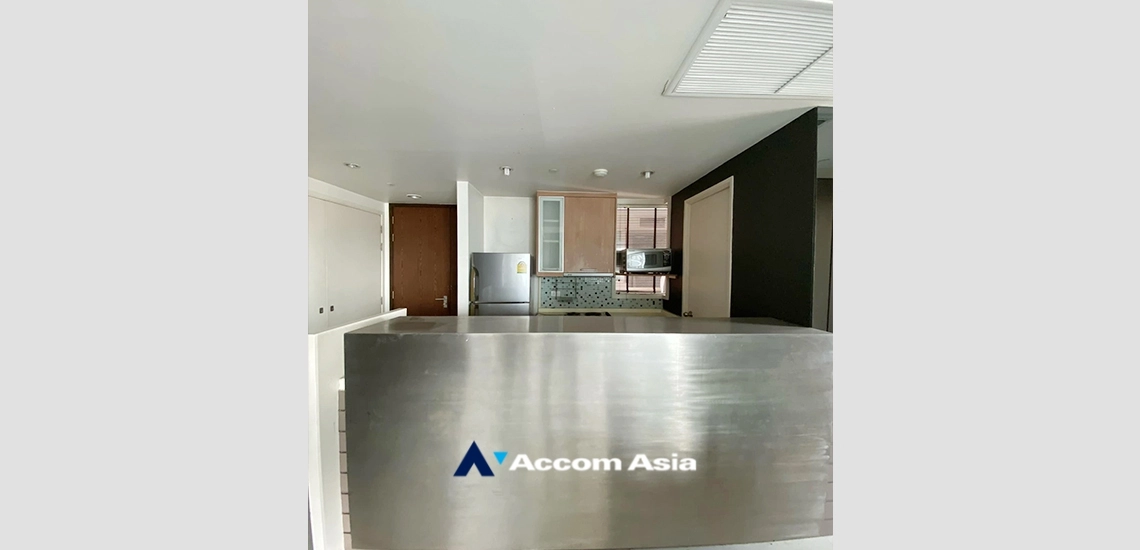  1  2 br Condominium For Sale in New Phetchaburi ,Bangkok BTS Chitlom at Manhattan Chidlom AA34760