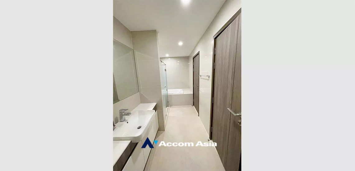10  1 br Condominium For Sale in Bang Na ,Bangkok BTS Udomsuk at Ideo Mobi Sukhumvit 66 AA34768