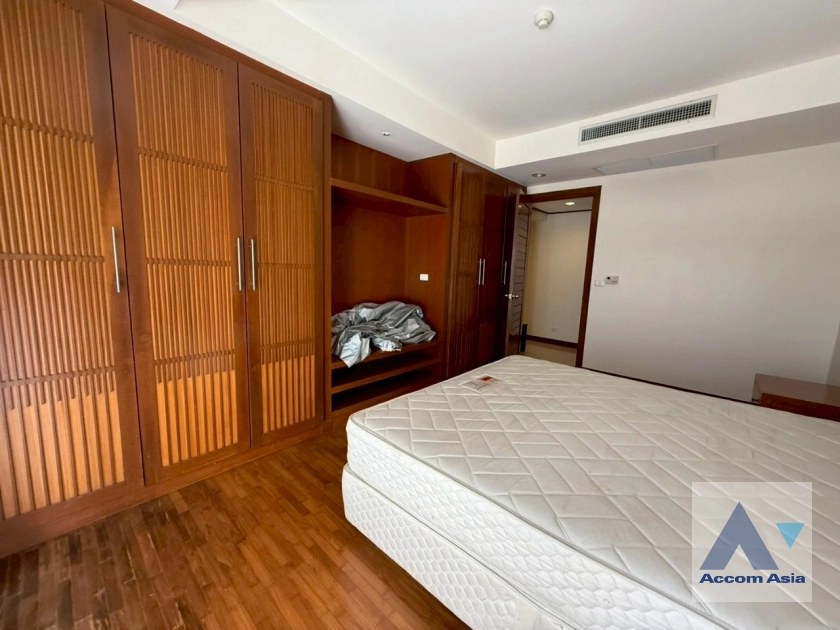 13  3 br Apartment For Rent in Sathorn ,Bangkok BTS Chong Nonsi at Quality Of Living AA34770