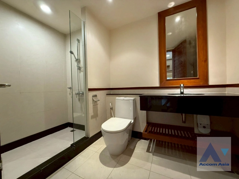 20  3 br Apartment For Rent in Sathorn ,Bangkok BTS Chong Nonsi at Quality Of Living AA34770