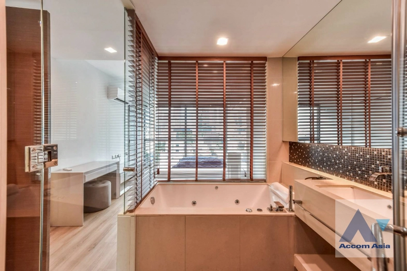 10  2 br Condominium for rent and sale in Silom ,Bangkok BTS Chong Nonsi at The Address Sathorn AA34782