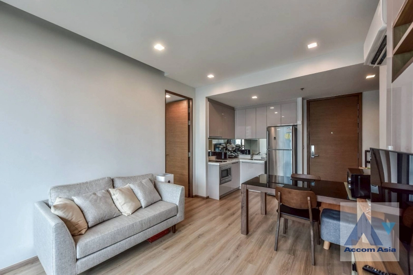 The Address Sathorn Condominium  2 Bedroom for Sale & Rent BTS Chong Nonsi in Silom Bangkok
