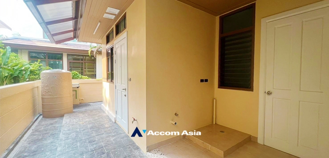34  4 br House for rent and sale in Sukhumvit ,Bangkok BTS Phra khanong at Baan Sansiri Sukhumvit 67 AA34790