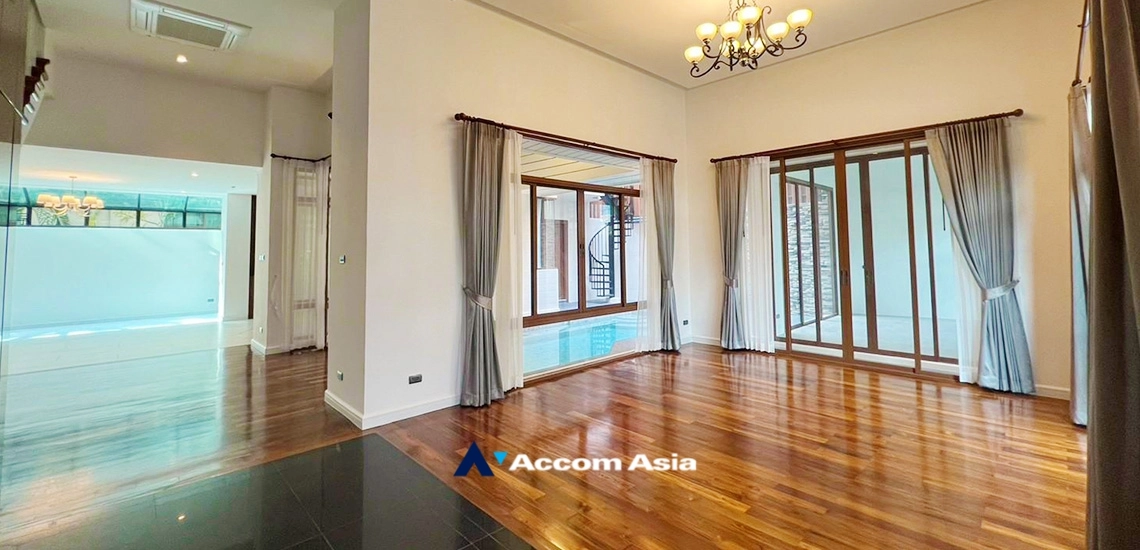 6  4 br House for rent and sale in Sukhumvit ,Bangkok BTS Phra khanong at Baan Sansiri Sukhumvit 67 AA34790