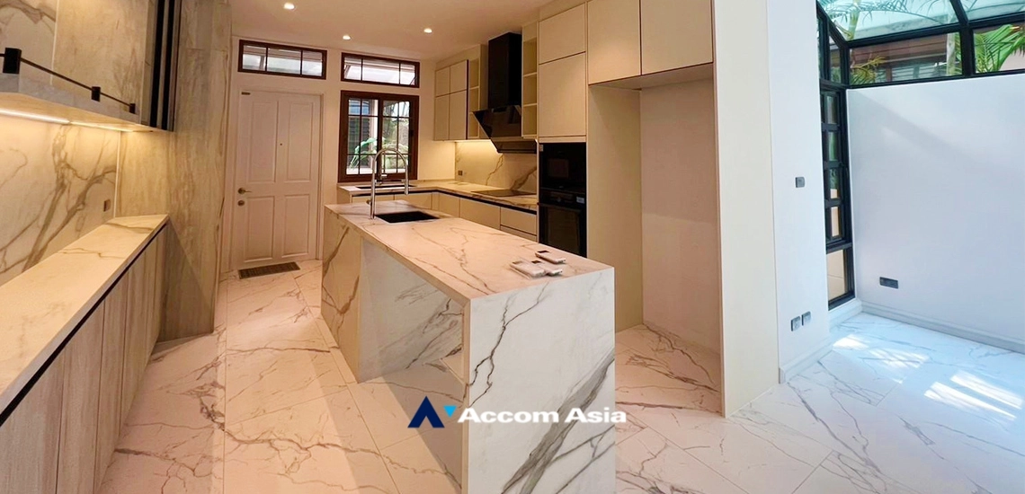 14  4 br House for rent and sale in Sukhumvit ,Bangkok BTS Phra khanong at Baan Sansiri Sukhumvit 67 AA34790