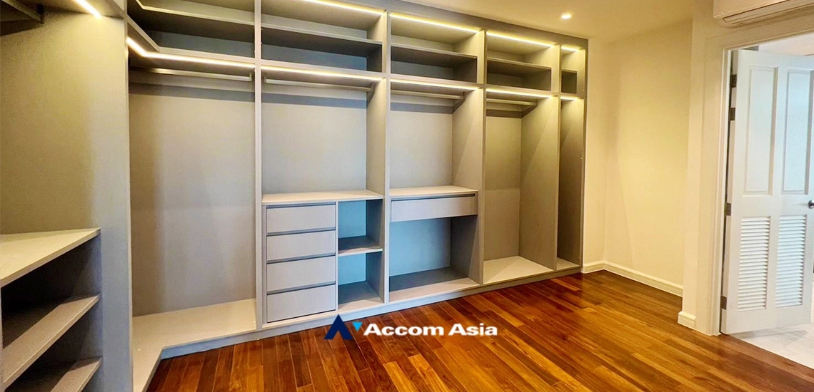 22  4 br House for rent and sale in Sukhumvit ,Bangkok BTS Phra khanong at Baan Sansiri Sukhumvit 67 AA34790