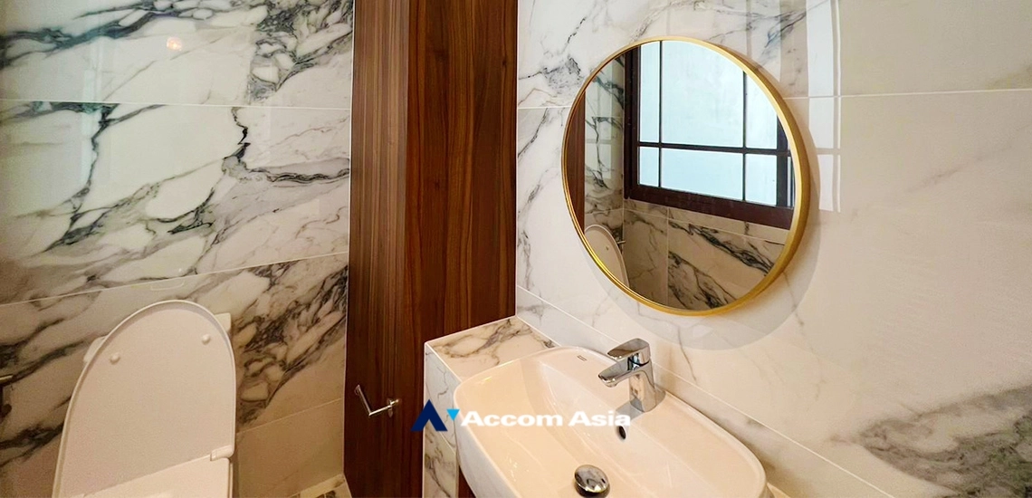 30  4 br House for rent and sale in Sukhumvit ,Bangkok BTS Phra khanong at Baan Sansiri Sukhumvit 67 AA34790