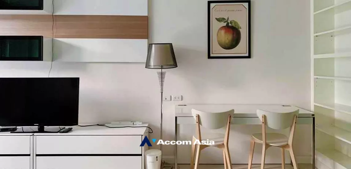  1  1 br Condominium For Rent in Ploenchit ,Bangkok BTS Ploenchit at O2 Hip AA34794