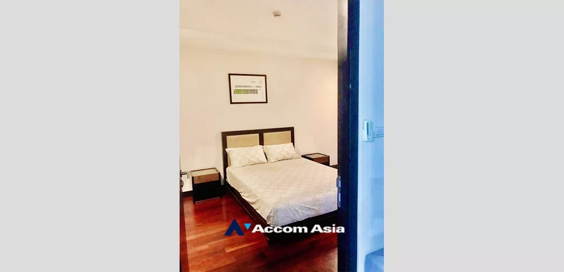 7  1 br Condominium For Rent in Ploenchit ,Bangkok BTS Ploenchit at O2 Hip AA34794