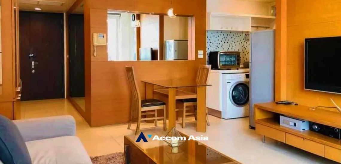 Manhattan Chidlom Condominium  1 Bedroom for Sale BTS Chitlom in Newphetchaburi Bangkok