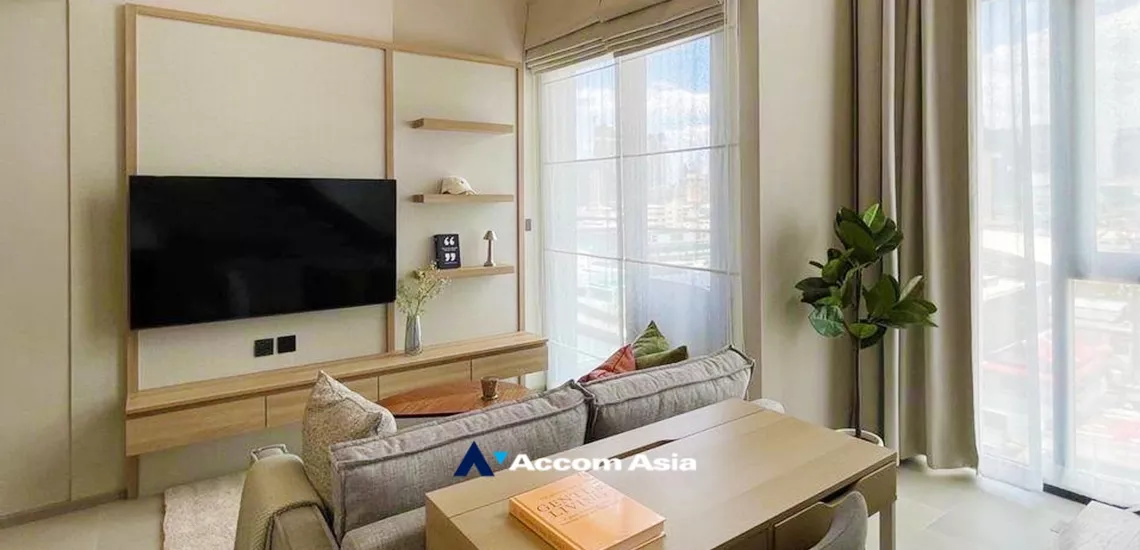 Fully Furnished, Duplex Condo |  Cooper Siam condominium Condominium  1 Bedroom for Rent BTS National Stadium in Ploenchit Bangkok