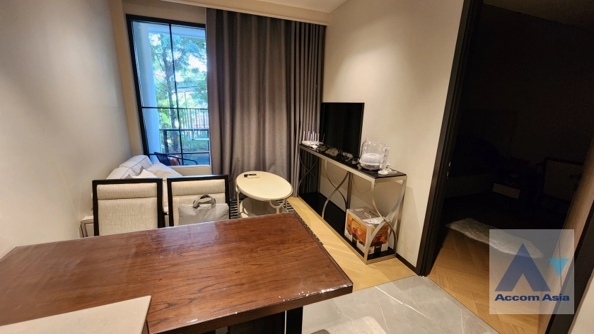 The Reserve Sukhumvit 61 Condominium  1 Bedroom for Sale BTS Ekkamai in Sukhumvit Bangkok
