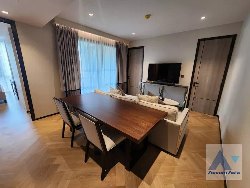  2 Bedrooms  Condominium For Rent & Sale in Sukhumvit, Bangkok  near BTS Ekkamai (AA34829)