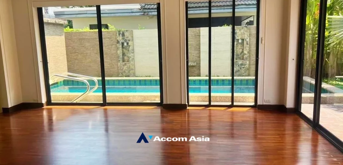 7  5 br House For Rent in Sukhumvit ,Bangkok BTS Thong Lo at Thonglor House Compound AA34859