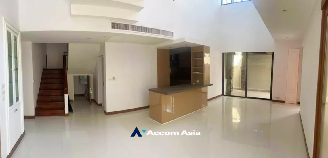 10  5 br House For Rent in Sukhumvit ,Bangkok BTS Thong Lo at Thonglor House Compound AA34859