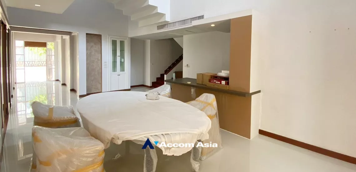 9  5 br House For Rent in Sukhumvit ,Bangkok BTS Thong Lo at Thonglor House Compound AA34859