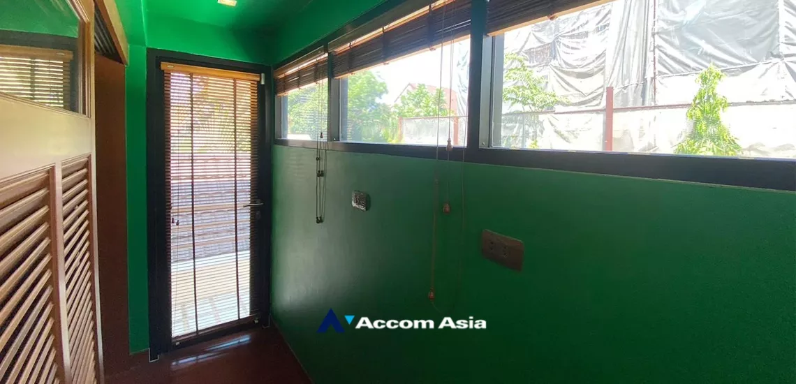 24  5 br House For Rent in Sukhumvit ,Bangkok BTS Thong Lo at Thonglor House Compound AA34859