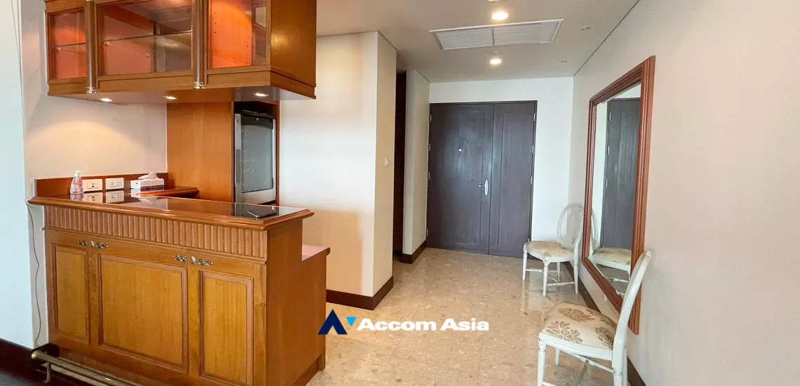 9  3 br Condominium For Sale in Ploenchit ,Bangkok BTS Chitlom at The Park Chidlom AA34870