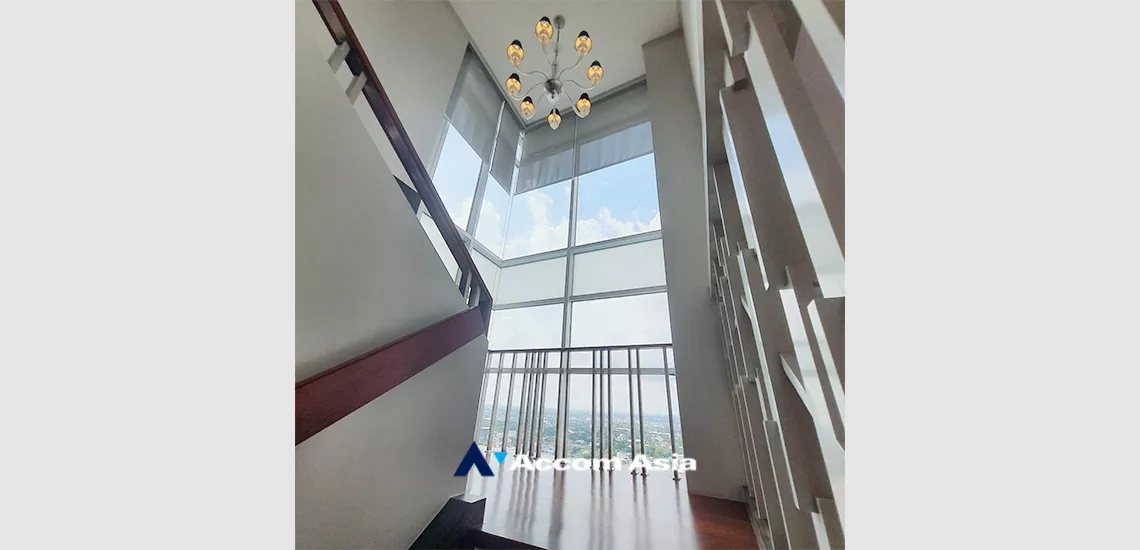 Corner Unit, Duplex Condo, Penthouse | The Four Wings Residence Srinakarin 