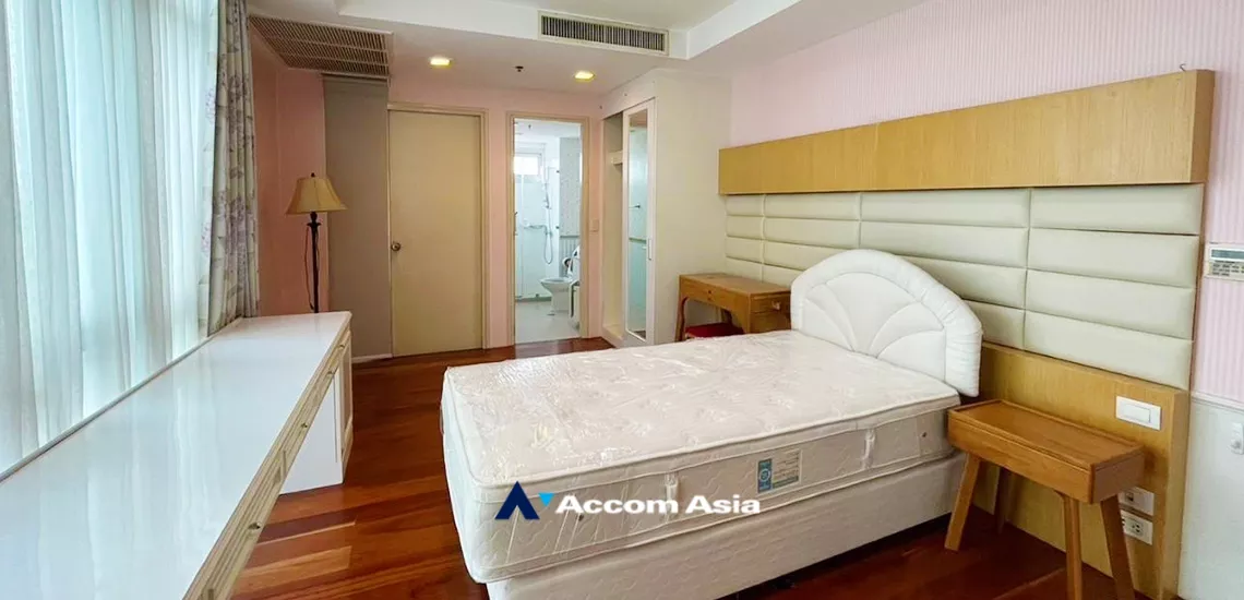 15  3 br Condominium For Rent in Sukhumvit ,Bangkok BTS Ekkamai at Nusasiri Grand Condo AA34878