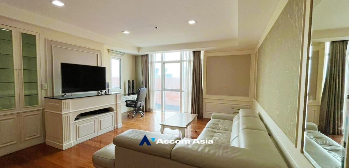  Nusasiri Grand Condo Condominium  3 Bedroom for Rent BTS Ekkamai in Sukhumvit Bangkok