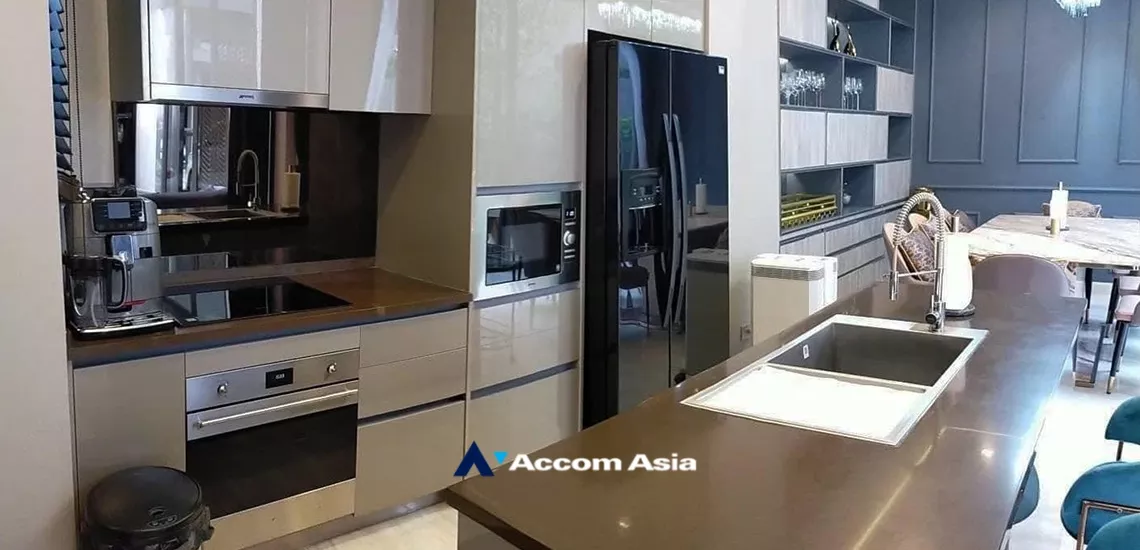  1  4 br House For Rent in Pattanakarn ,Bangkok ARL Ramkhamhaeng AA34886