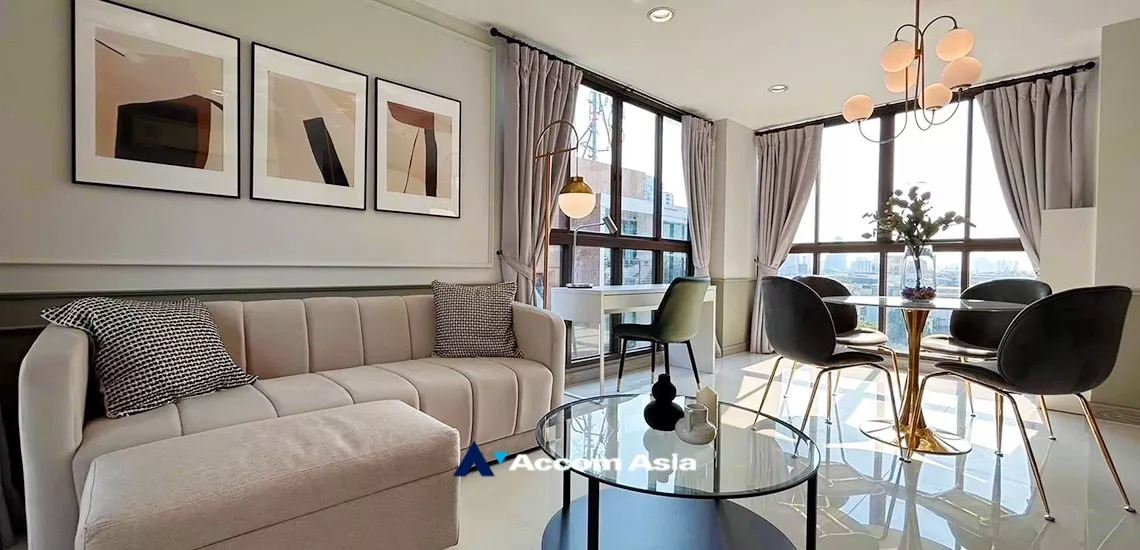 Fully Furnished |  IDEO BluCove Sathorn Condominium  2 Bedroom for Rent BTS Wongwian Yai in Charoennakorn Bangkok