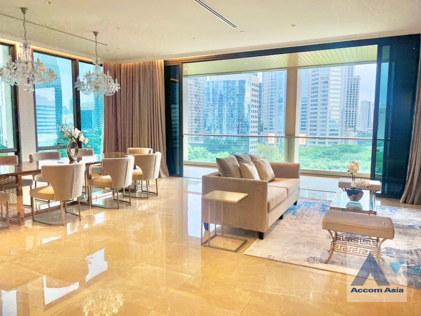 unitFully Furnished, Penthouse | Sindhorn Residence