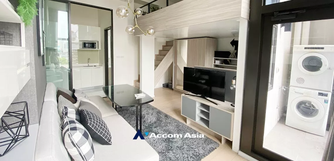 2  1 br Condominium For Rent in Phaholyothin ,Bangkok MRT Rama 9 - ARL Makkasan at Chewathai Residence Asoke AA34896