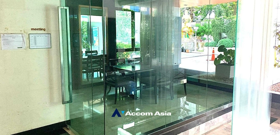 12  2 br Condominium For Sale in Silom ,Bangkok BTS Chong Nonsi at Ivy Sathorn AA34898