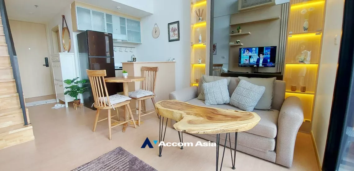 Duplex Condo |  Maru Ekkamai 2 Condominium Condominium  1 Bedroom for Rent BTS Ekkamai in Sukhumvit Bangkok
