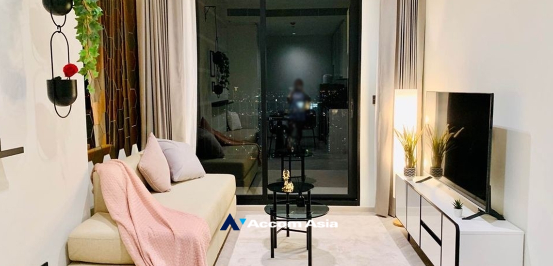 unitChapter Charoennakhon  Riverside