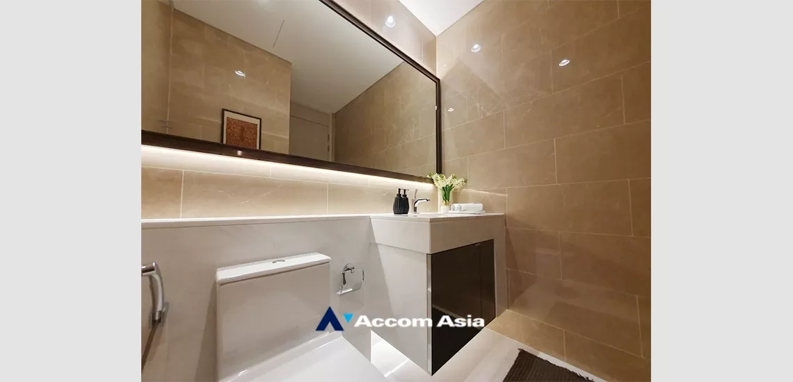 23  2 br Condominium For Sale in Ploenchit ,Bangkok BTS Chitlom at The Residences at Sindhorn Kempinski Hotel Bangkok AA34957