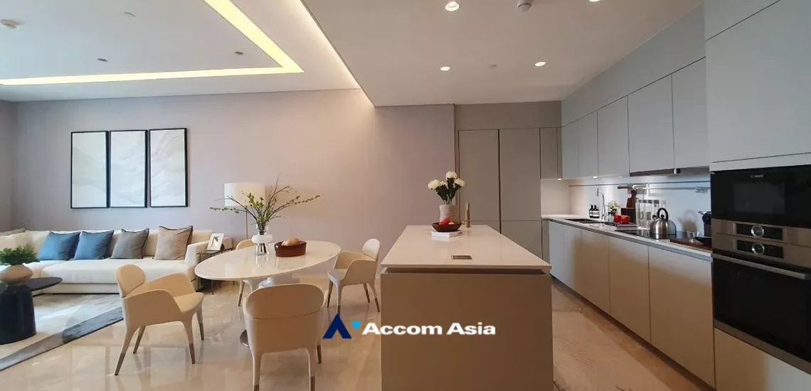 9  2 br Condominium For Sale in Ploenchit ,Bangkok BTS Ratchadamri at The Residences at Sindhorn Kempinski Hotel Bangkok AA34957
