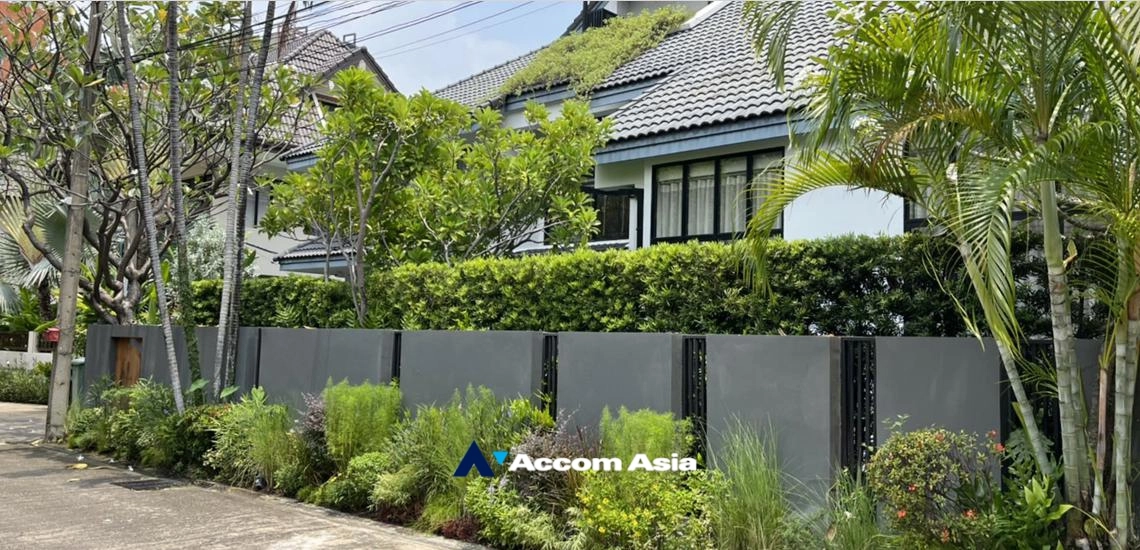 13  4 br House For Rent in Sukhumvit ,Bangkok BTS Thong Lo at Thonglor House Compound AA34961